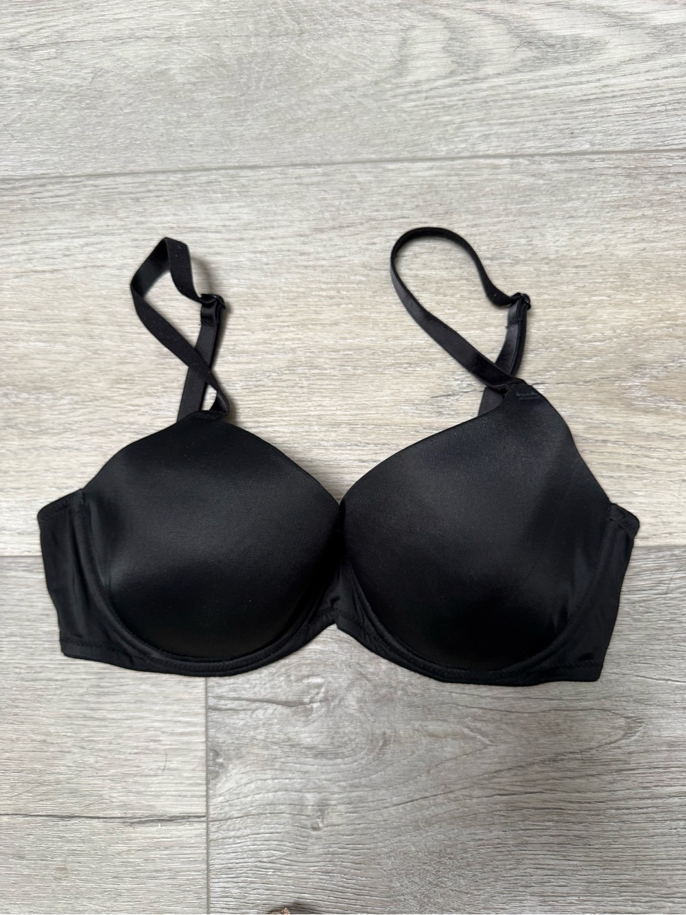 PINK Victoria's Secret Black Smooth T-Shirt Bra